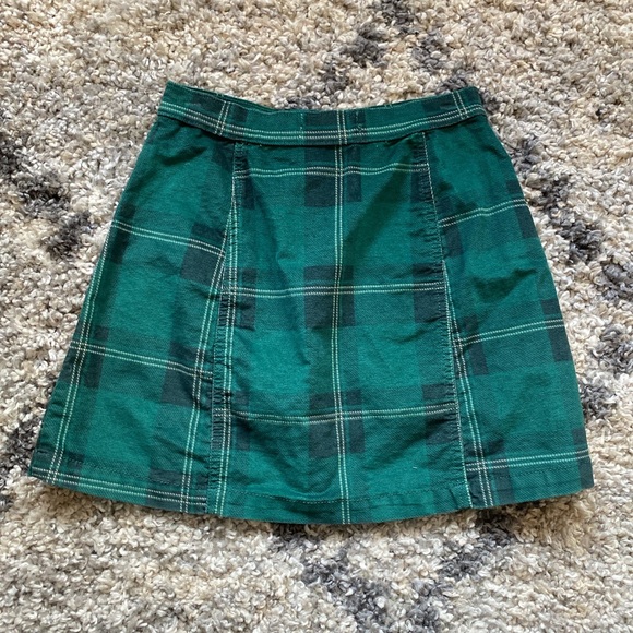 Urban Outfitters Green Plaid Mini Skirt - Picture 3 of 3